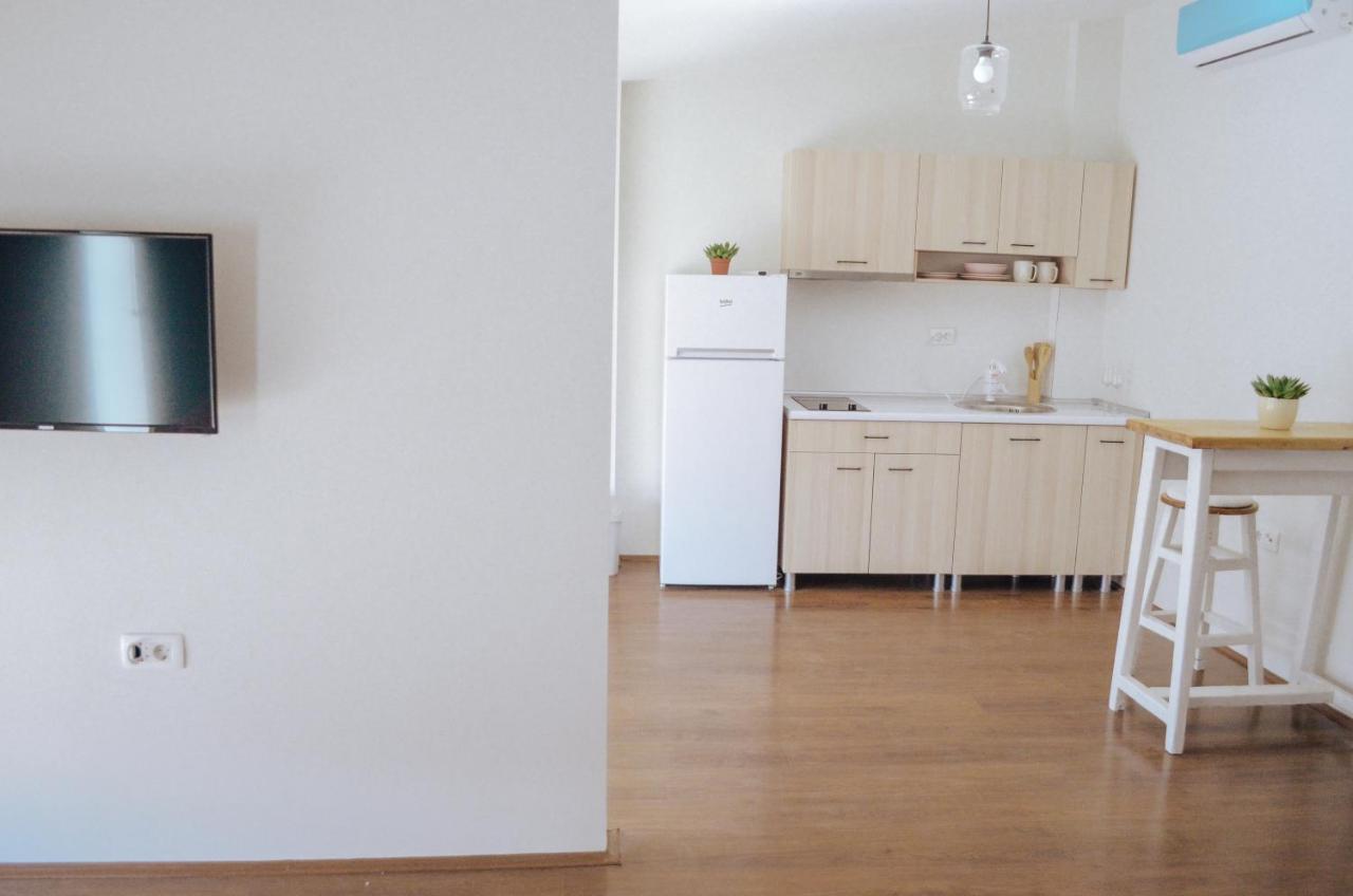 White & Wood Aparthotel Μπίτολα Εξωτερικό φωτογραφία