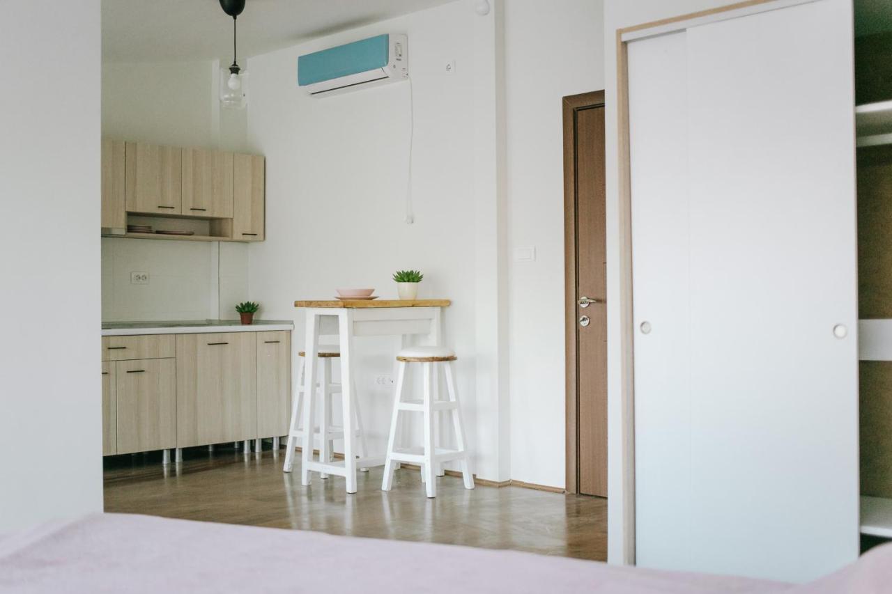 White & Wood Aparthotel Μπίτολα Εξωτερικό φωτογραφία